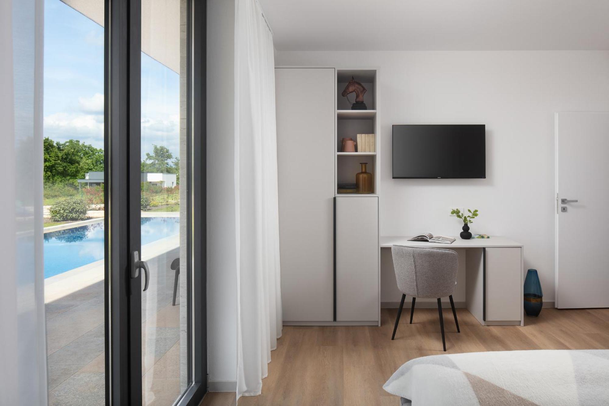 Themis - Premium Collection * Sveti Petar u Šumi